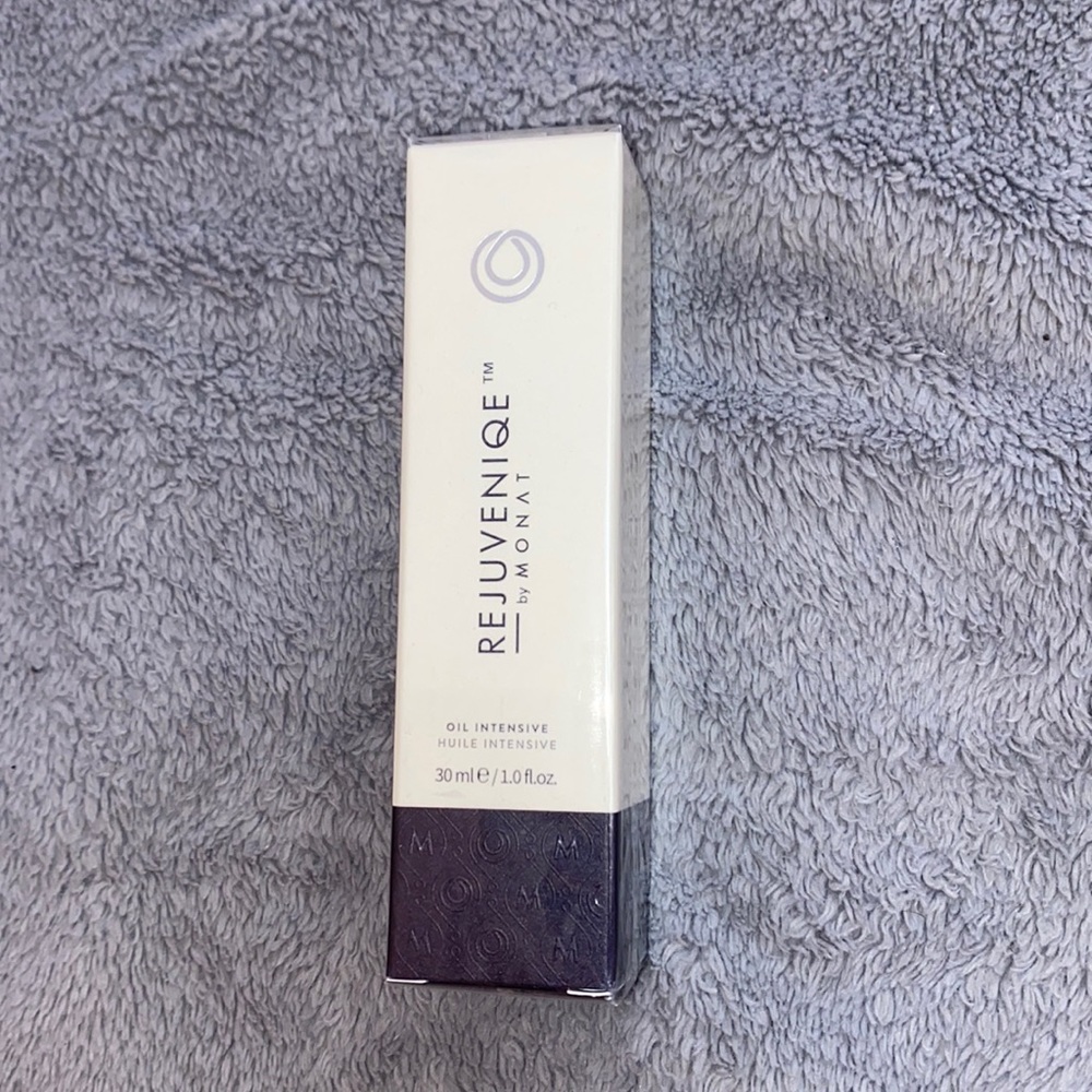 Rejuvenique by Monat Oil Intensive
